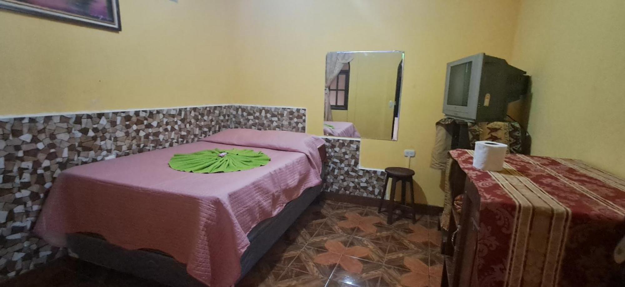 Hospedaje Gonzalez San Pedro La Laguna Dış mekan fotoğraf