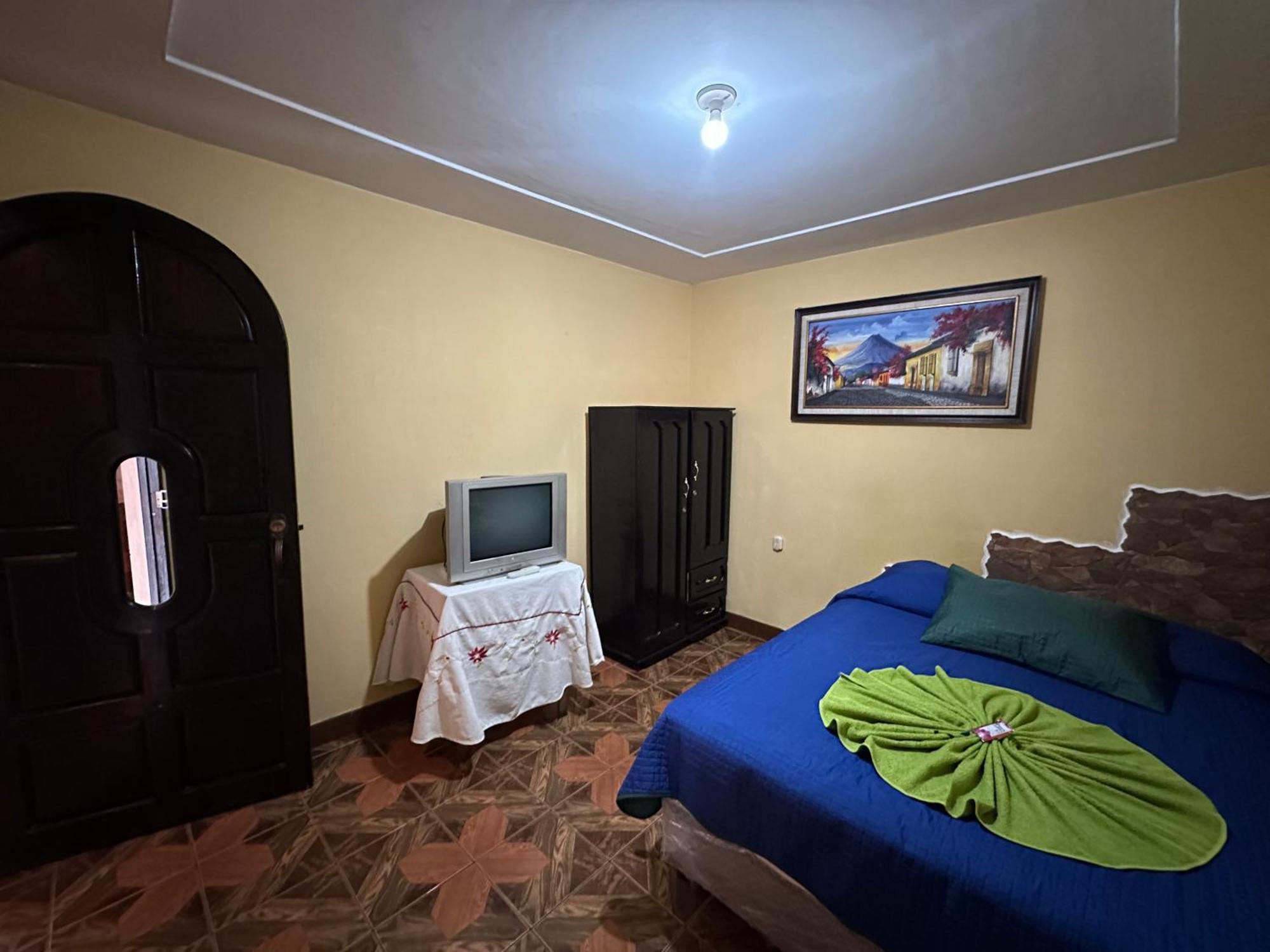 Hospedaje Gonzalez San Pedro La Laguna Dış mekan fotoğraf