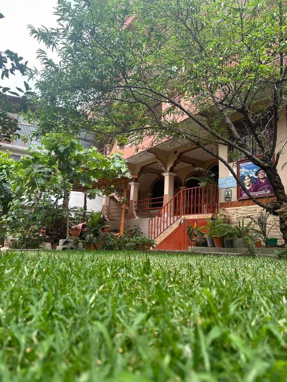 Hospedaje Gonzalez San Pedro La Laguna Dış mekan fotoğraf